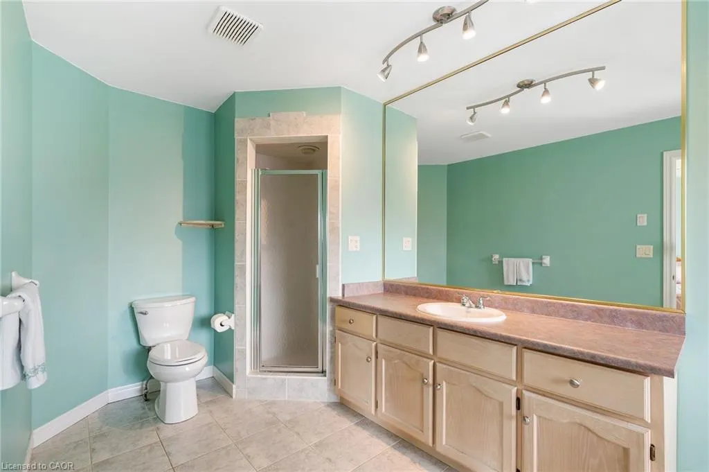85 Edgewater Drive #10