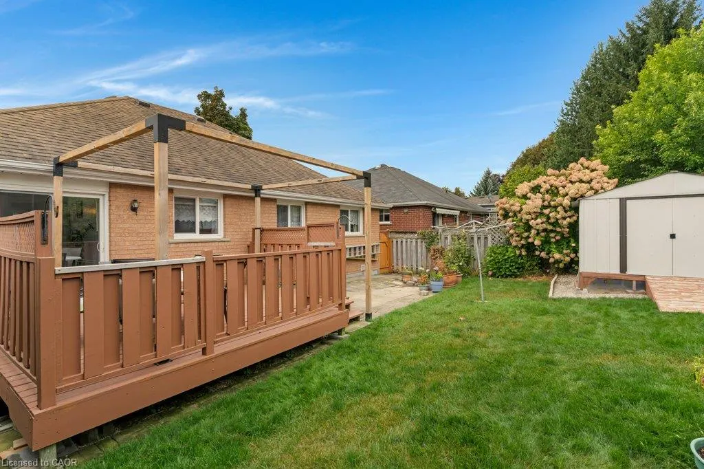 94 Dawn Crescent