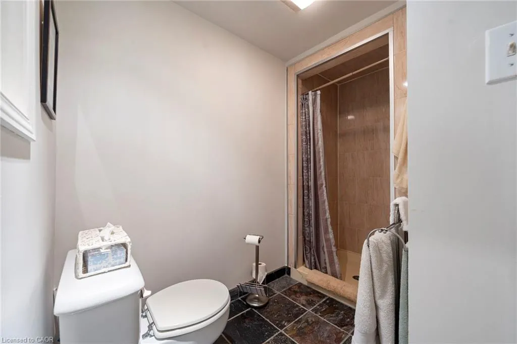 10 Cobblestone Drive #25