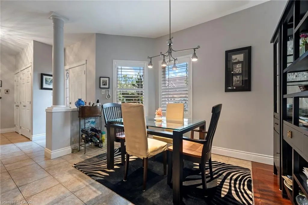 10 Cobblestone Drive #25