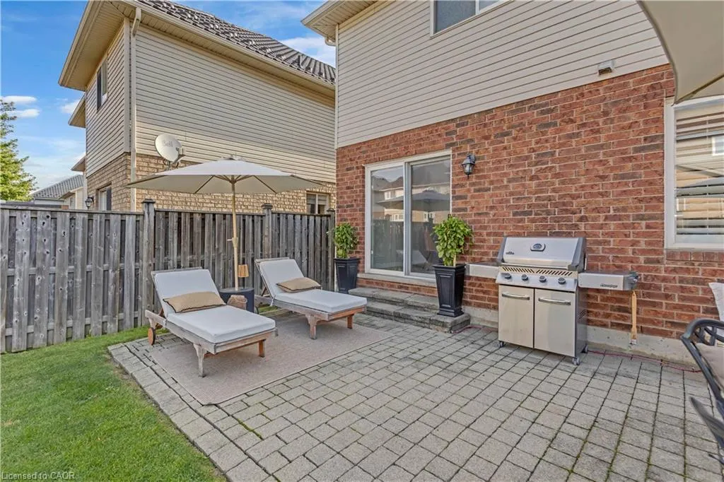 32 Tossell Avenue
