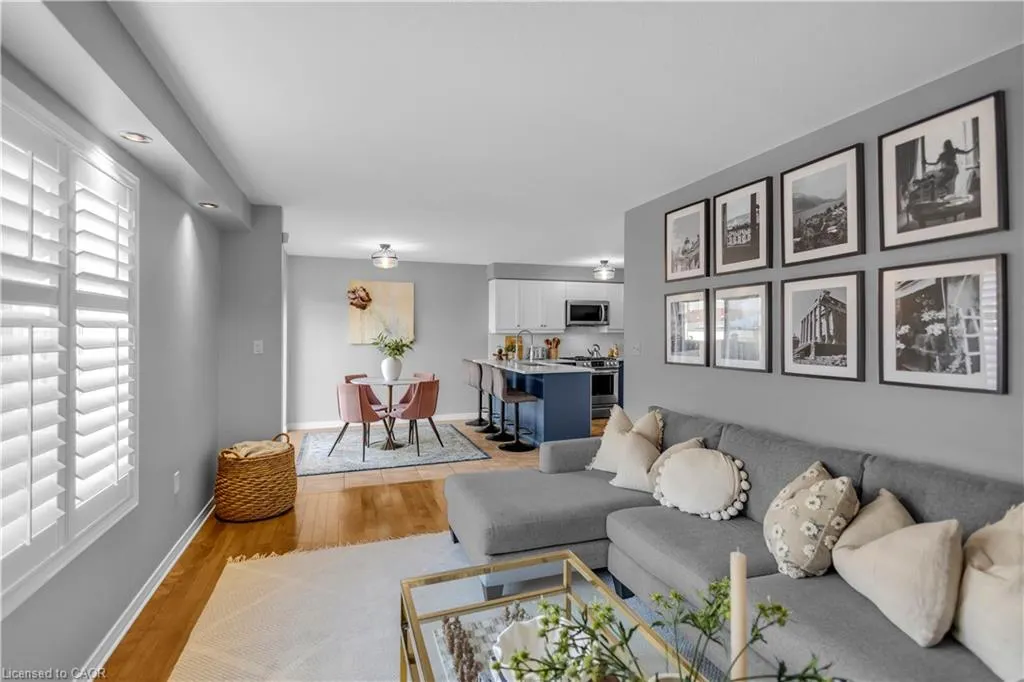 32 Tossell Avenue