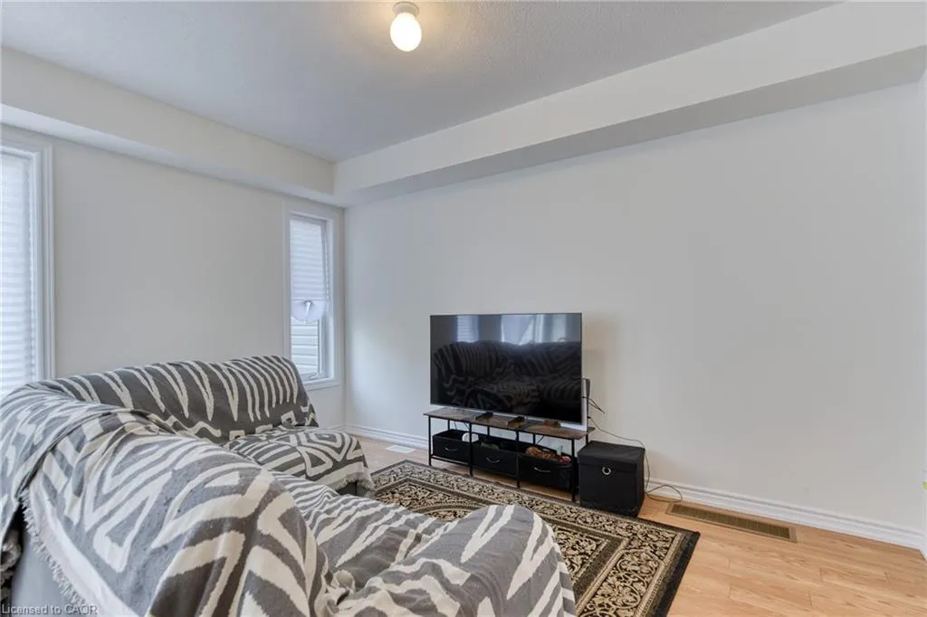 12 Hylton Drive