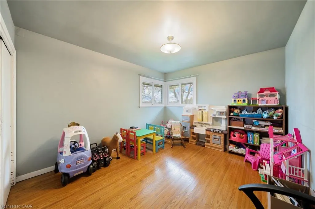 2223 Hall Road