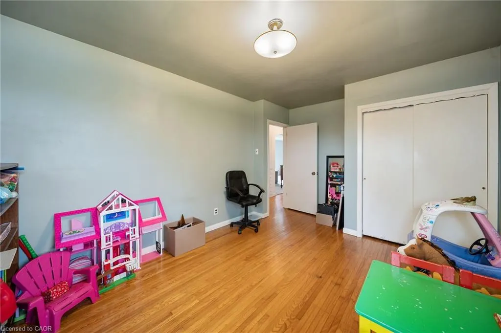 2223 Hall Road