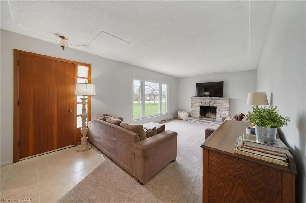2223 Hall Road