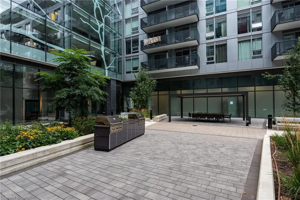 2450 Old Bronte Road #702