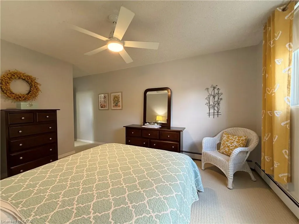 944 Caledonian View #301
