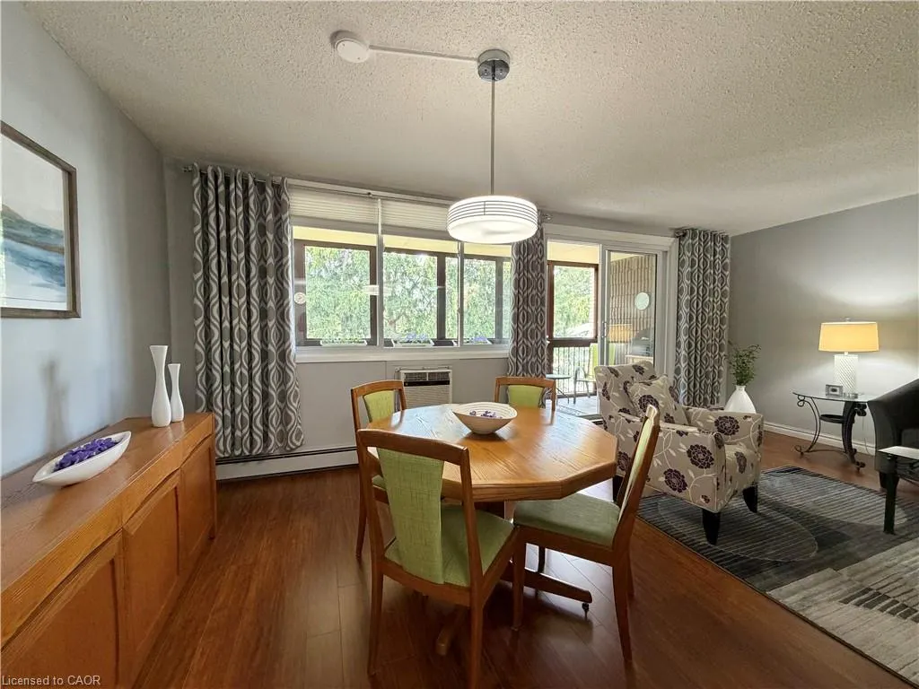 944 Caledonian View #301
