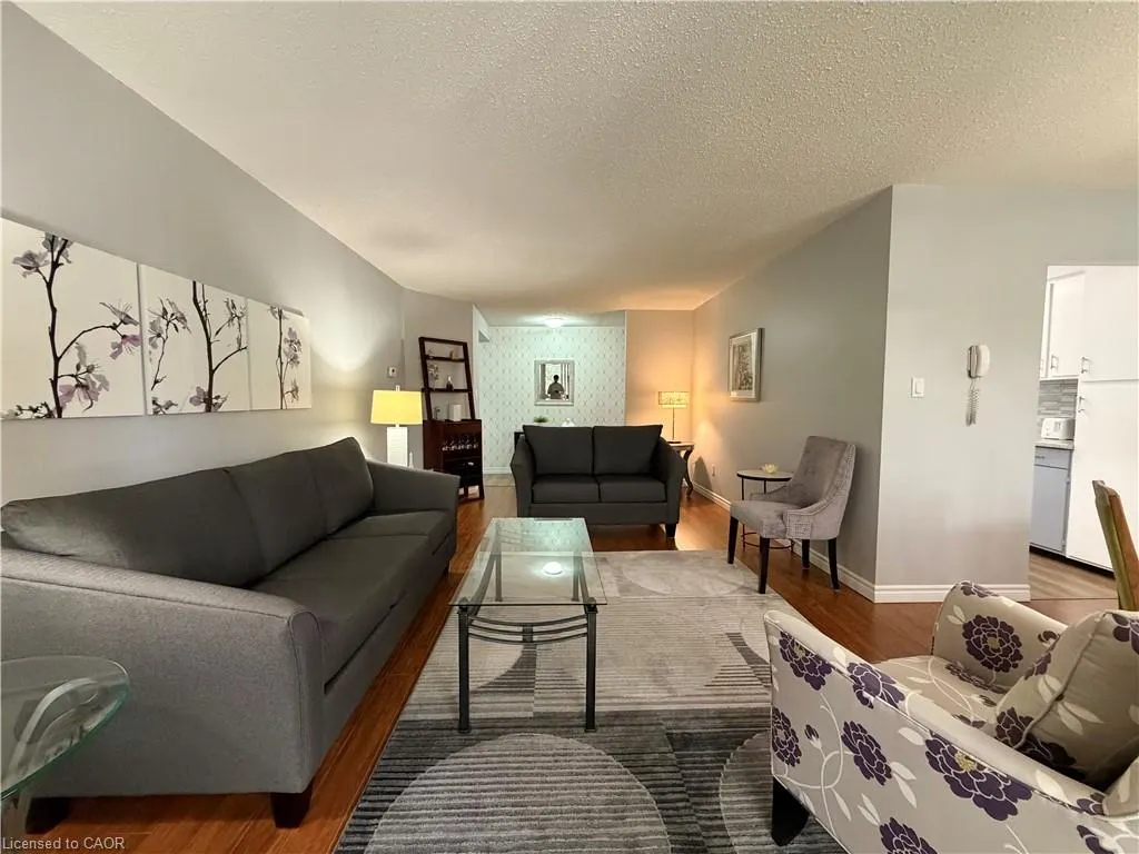 944 Caledonian View #301