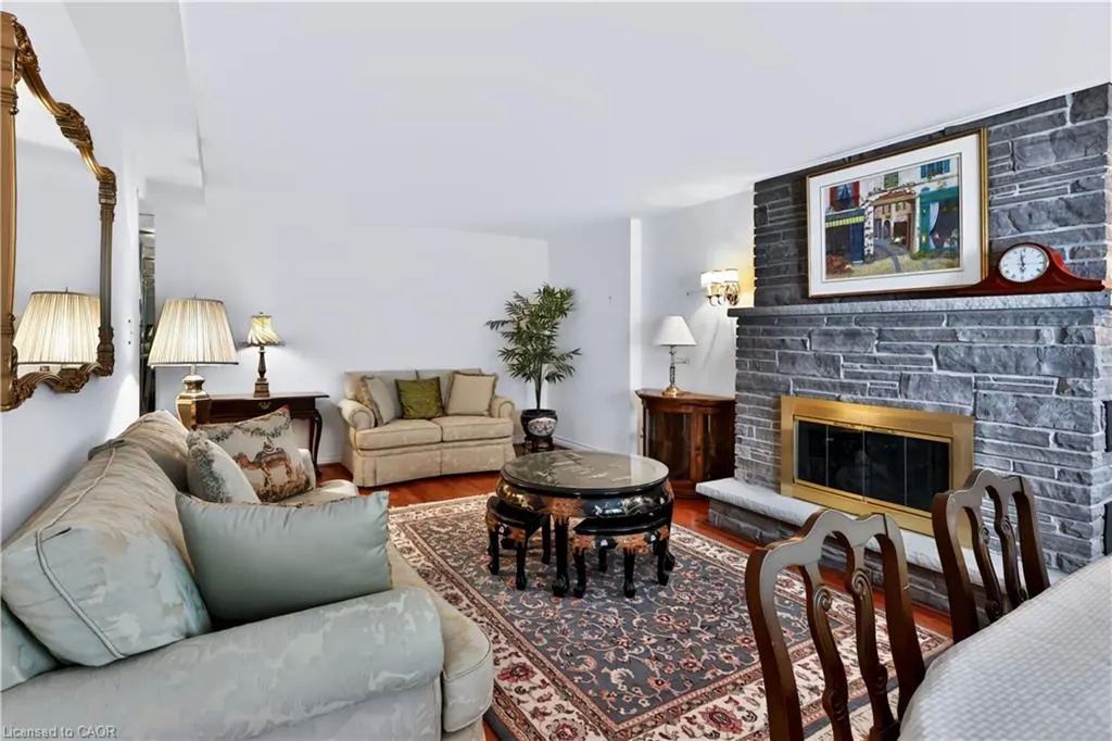 6036 St. Ives Way