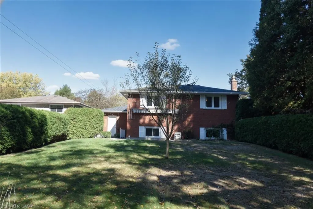 5 Rogers Road