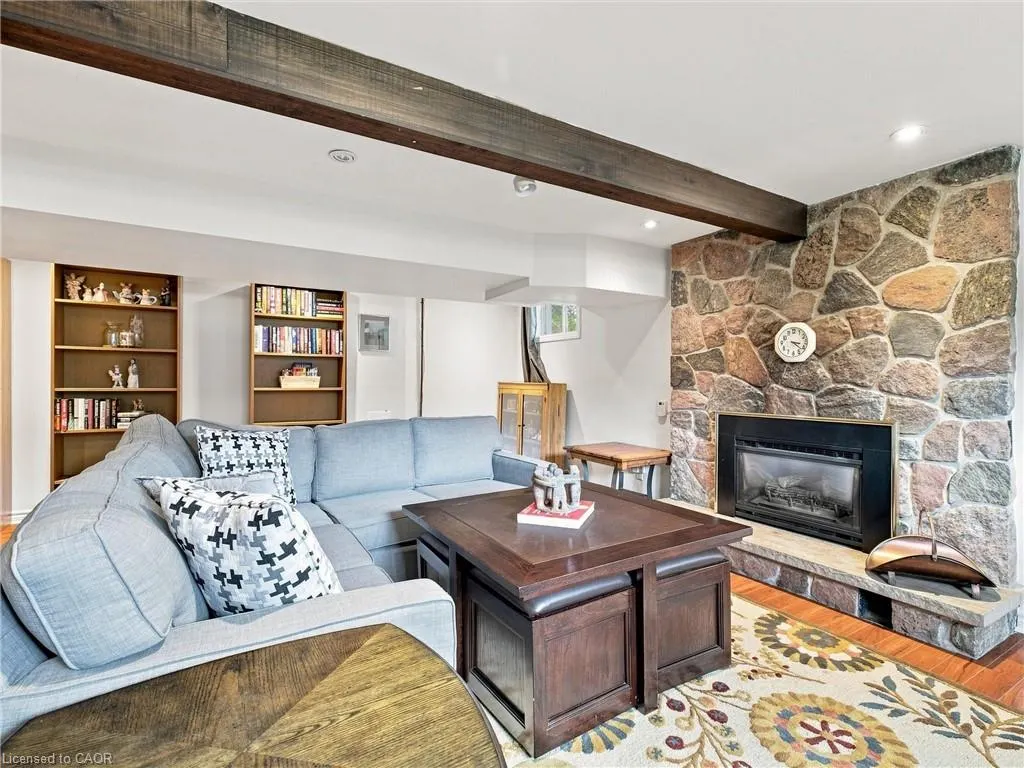 2031 Duncan Road