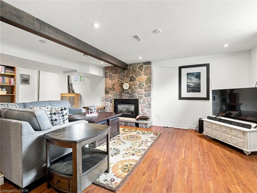 2031 Duncan Road