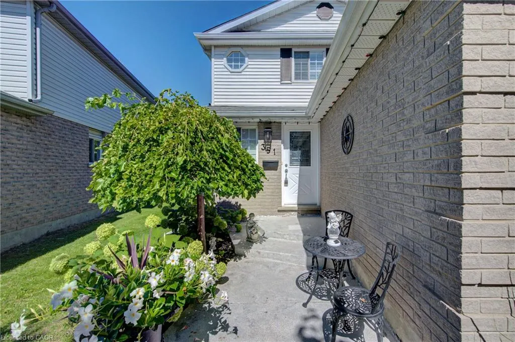 351 Northview Heights Place