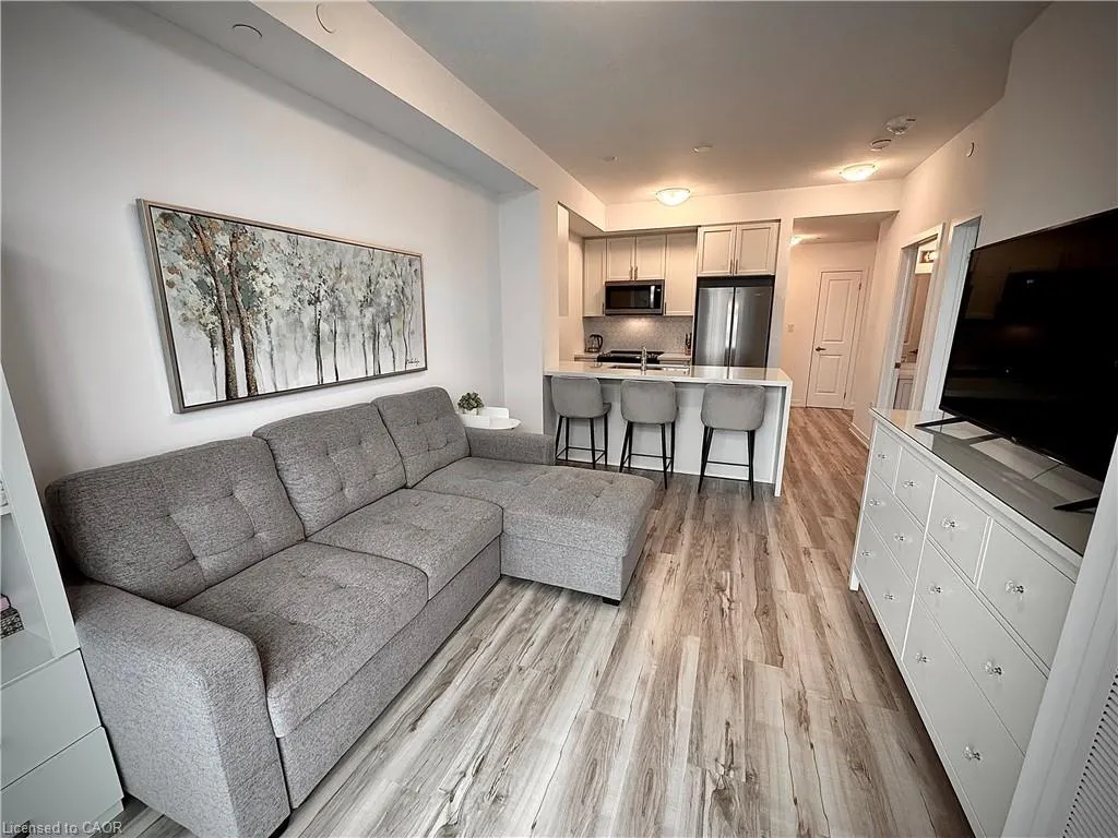 460 Dundas Street #709