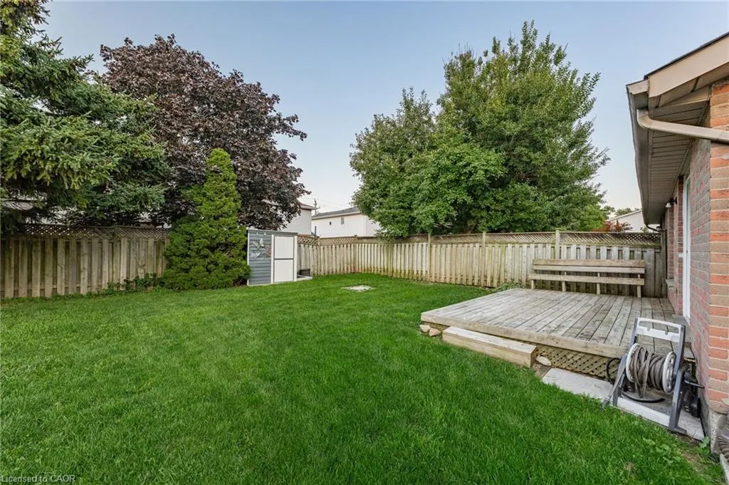 601 Pinerow Crescent #A