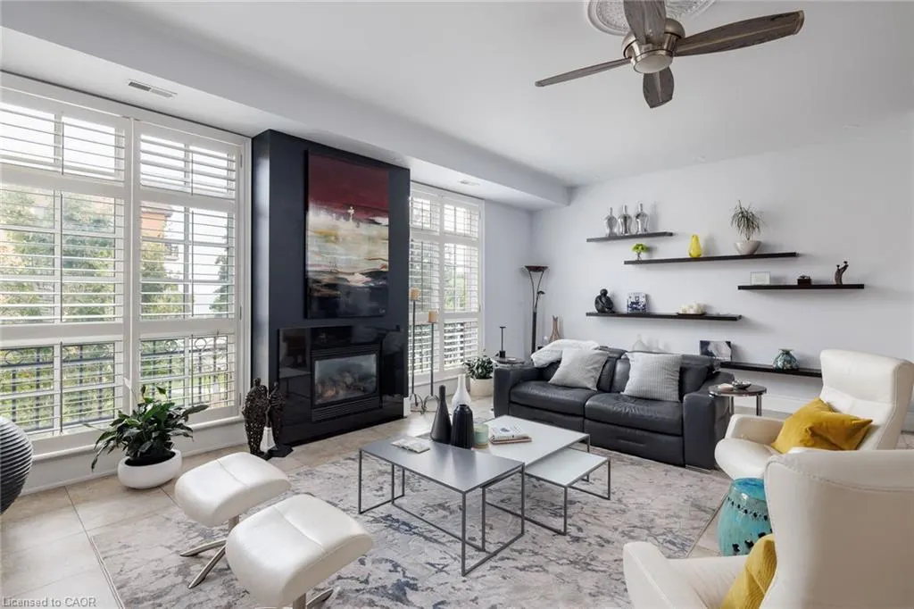 120 Bronte Road #7