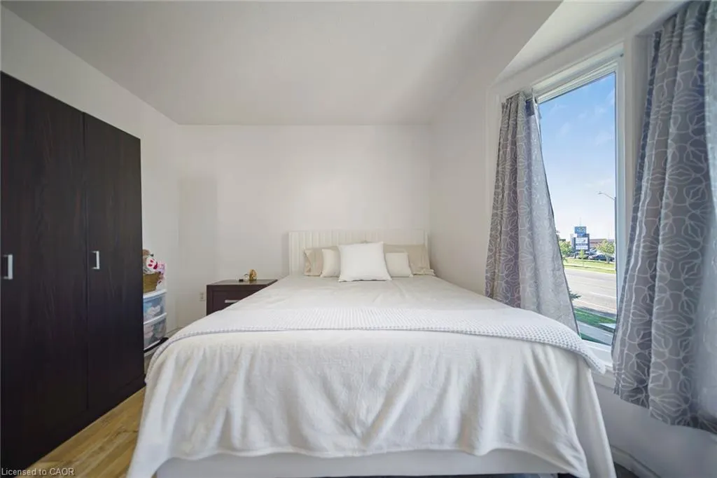 800 Paramount Drive #1