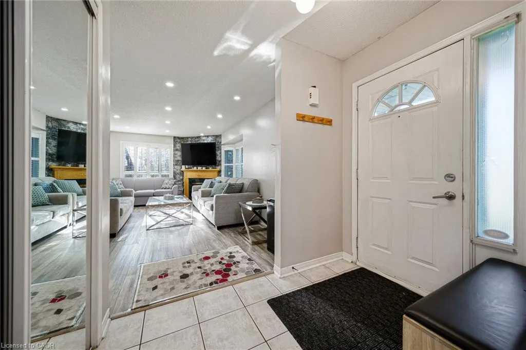 800 Paramount Drive #1