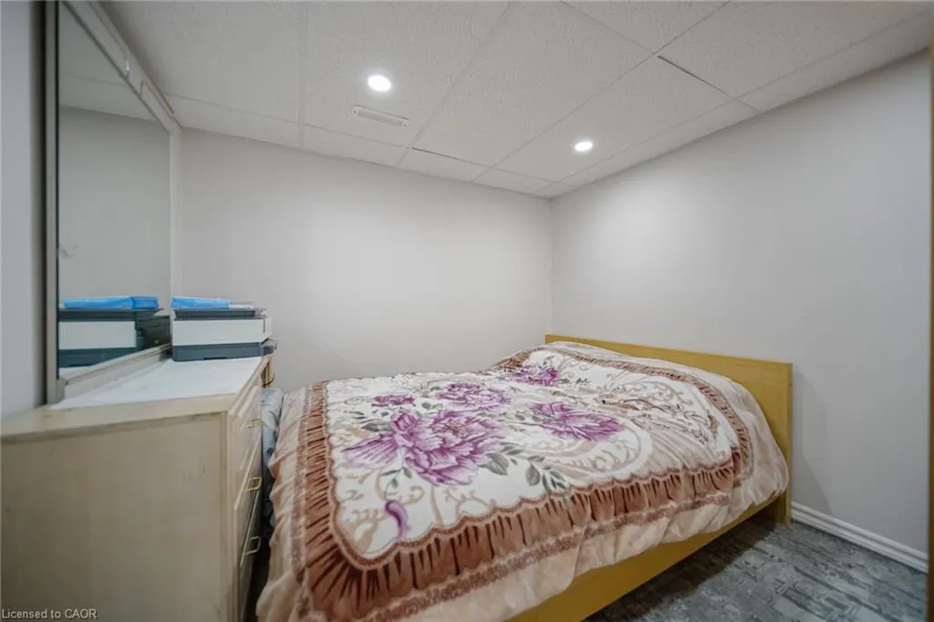 800 Paramount Drive #1