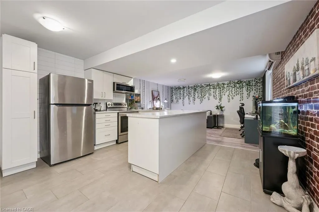 139 Attwood Drive