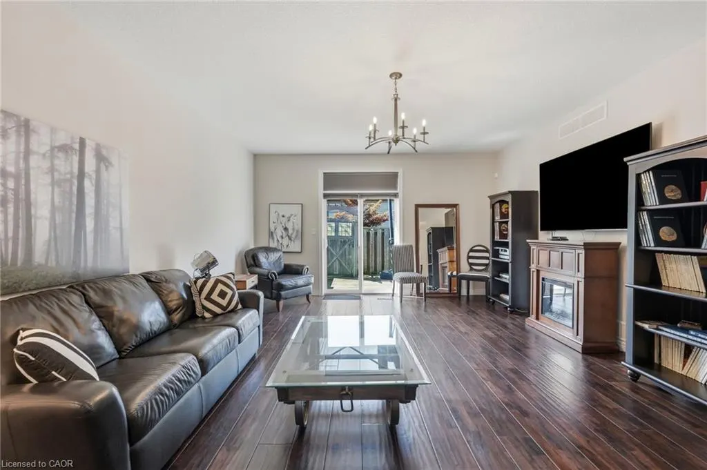5 Murphy Lane