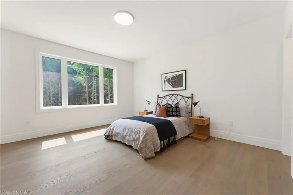 5 West Harris Road