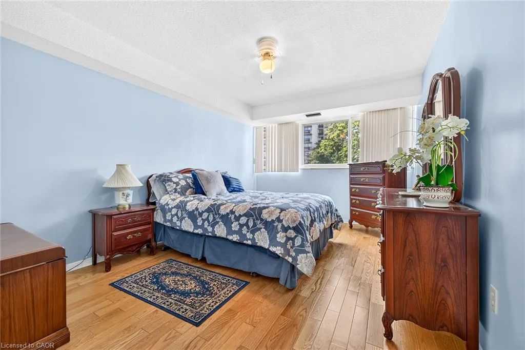 1359 White Oaks Boulevard #205