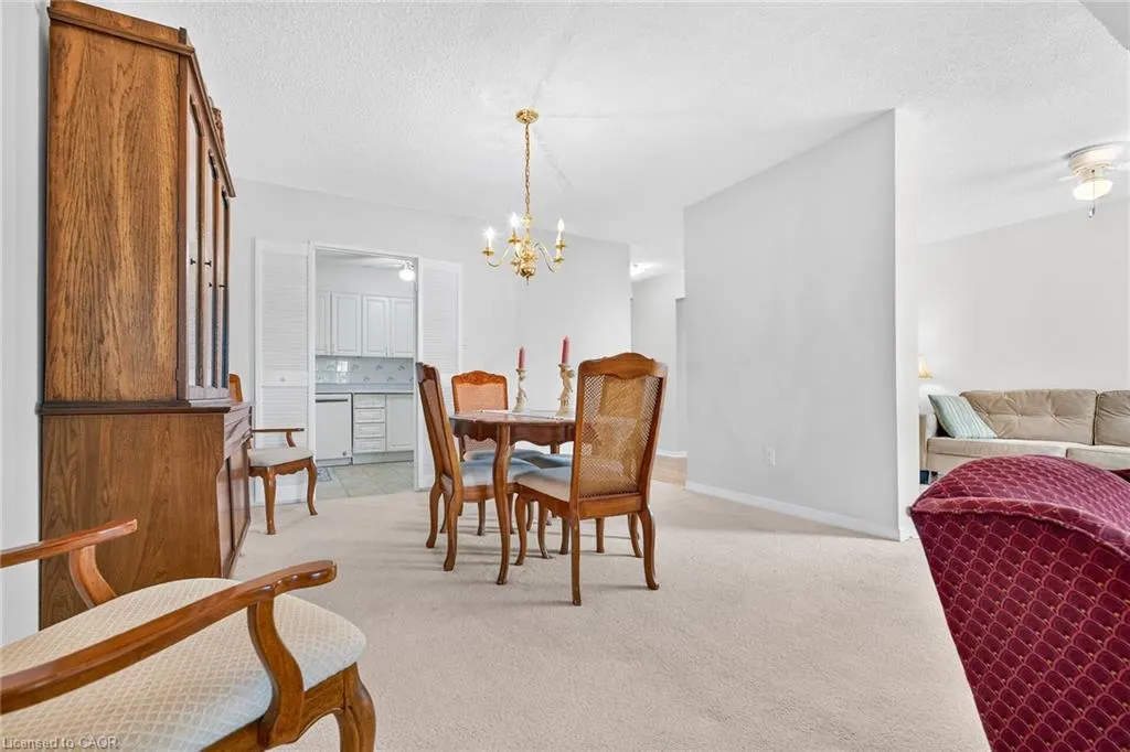 1359 White Oaks Boulevard #205