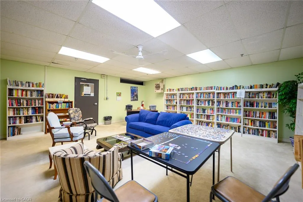 1359 White Oaks Boulevard #205