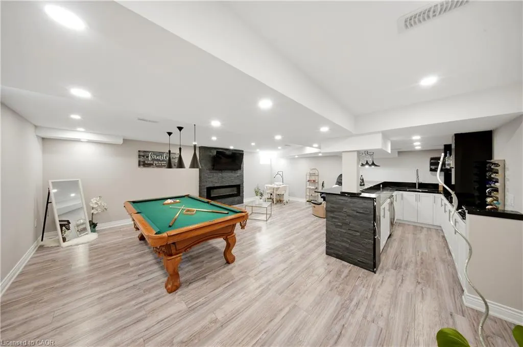 114 Chaumont Drive
