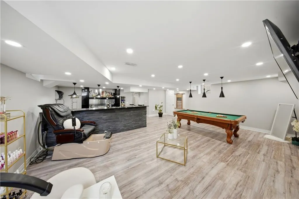 114 Chaumont Drive