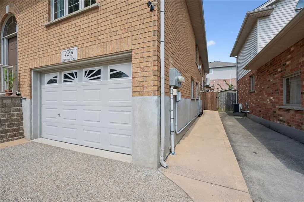 139 Attwood Drive