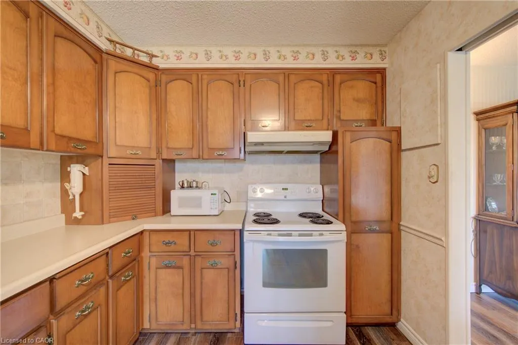 380 Champlain Boulevard #205