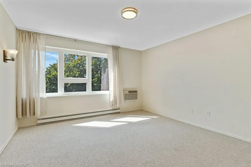 26 Wentworth Avenue #2 S