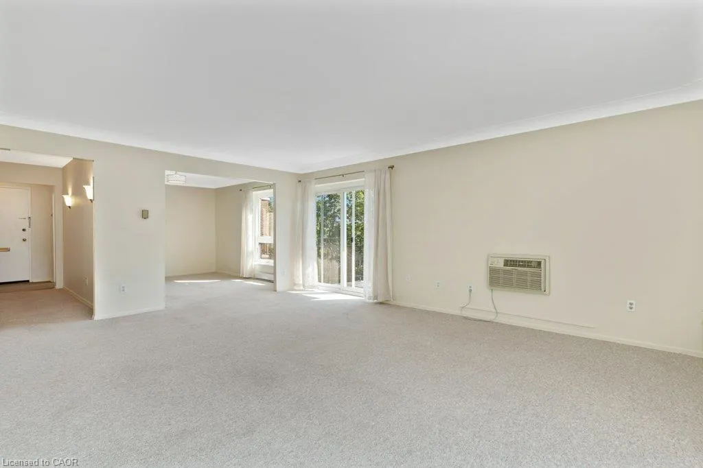 26 Wentworth Avenue #2 S