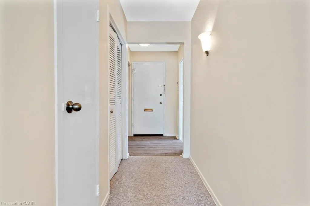26 Wentworth Avenue #2 S