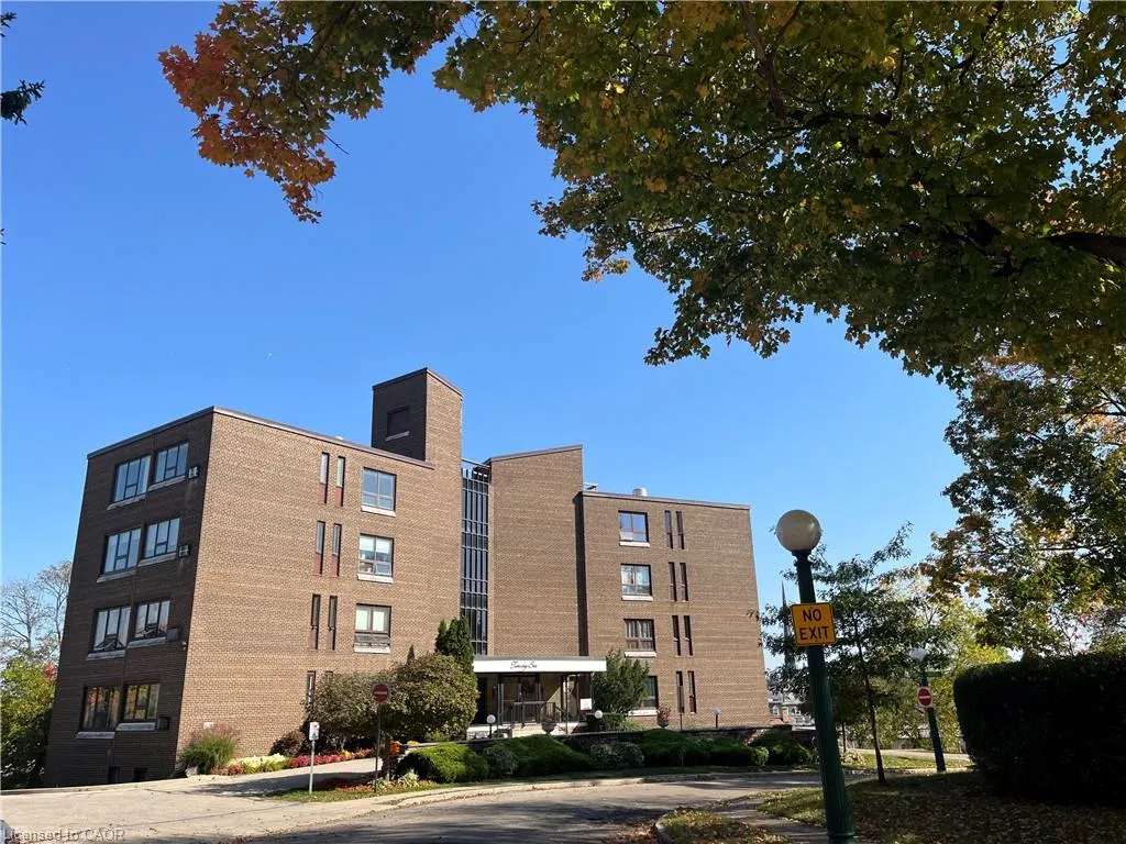 26 Wentworth Avenue #2 S