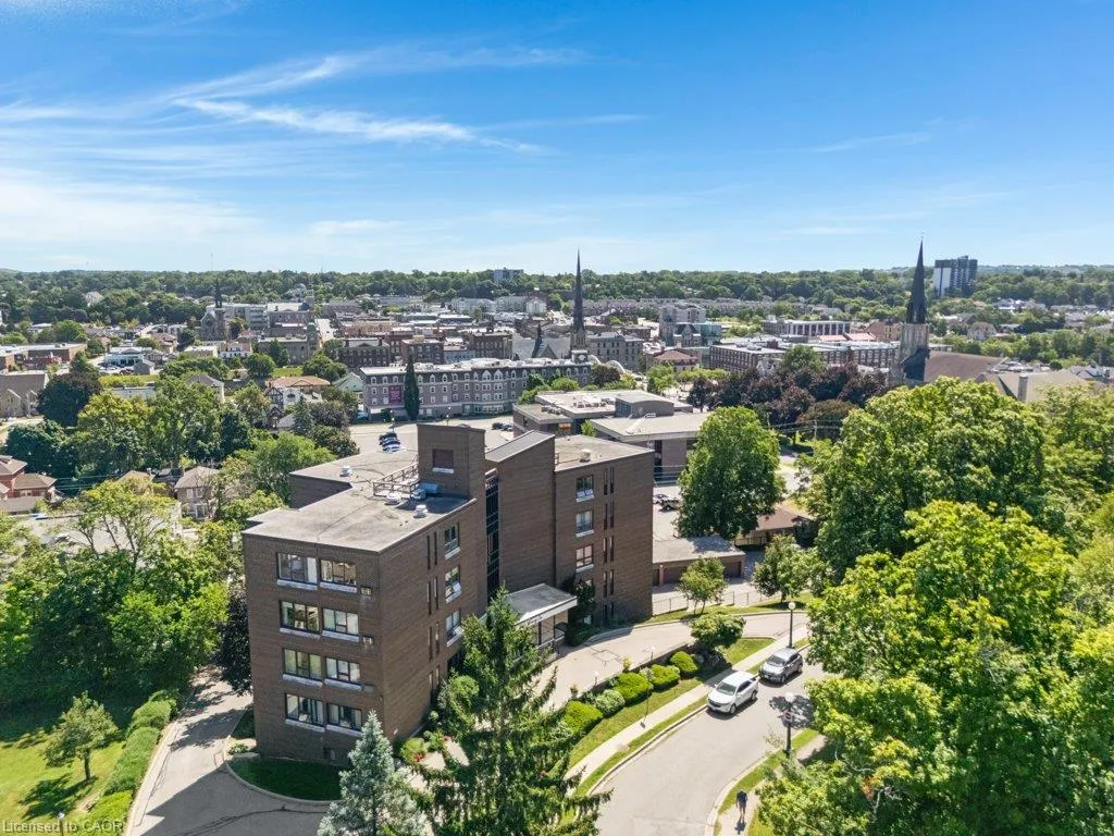 26 Wentworth Avenue #2 S
