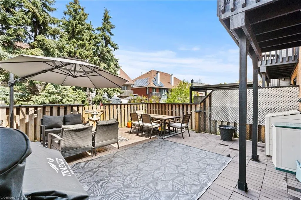 5 Harbour Drive