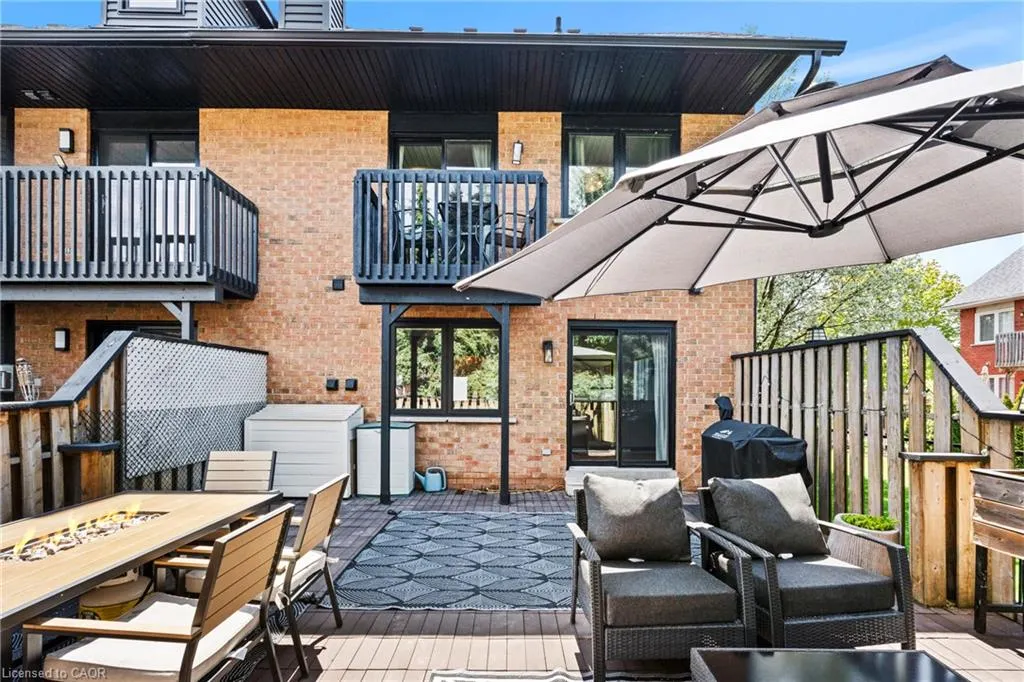 5 Harbour Drive