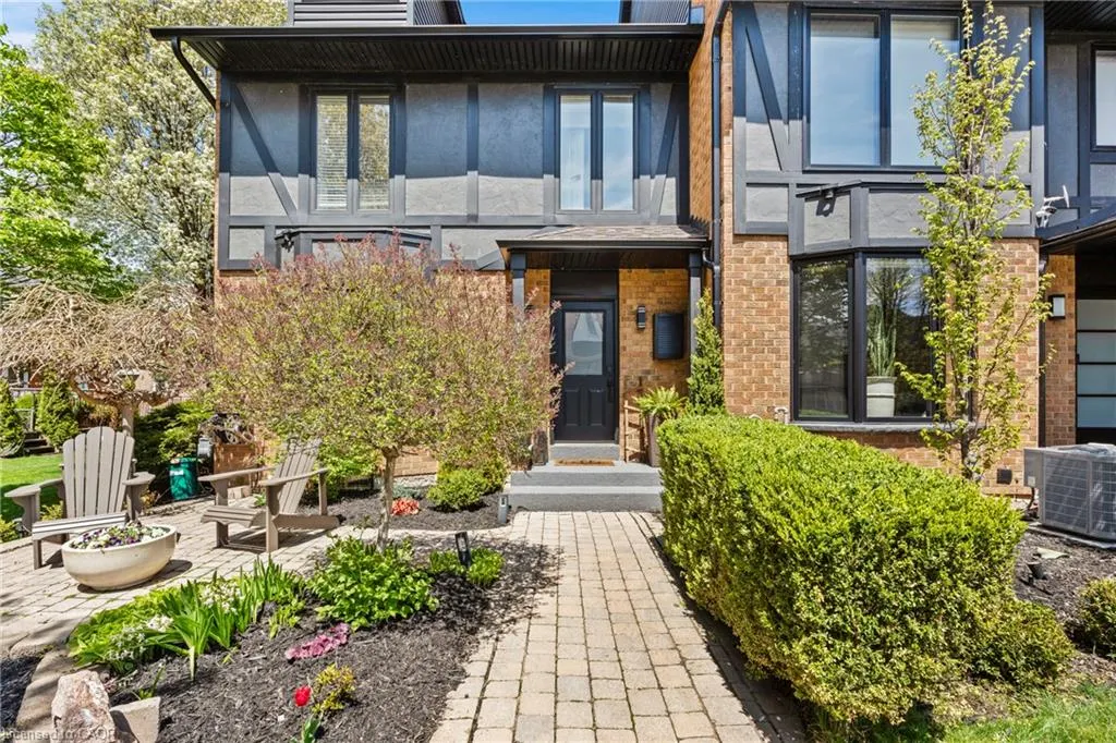 5 Harbour Drive