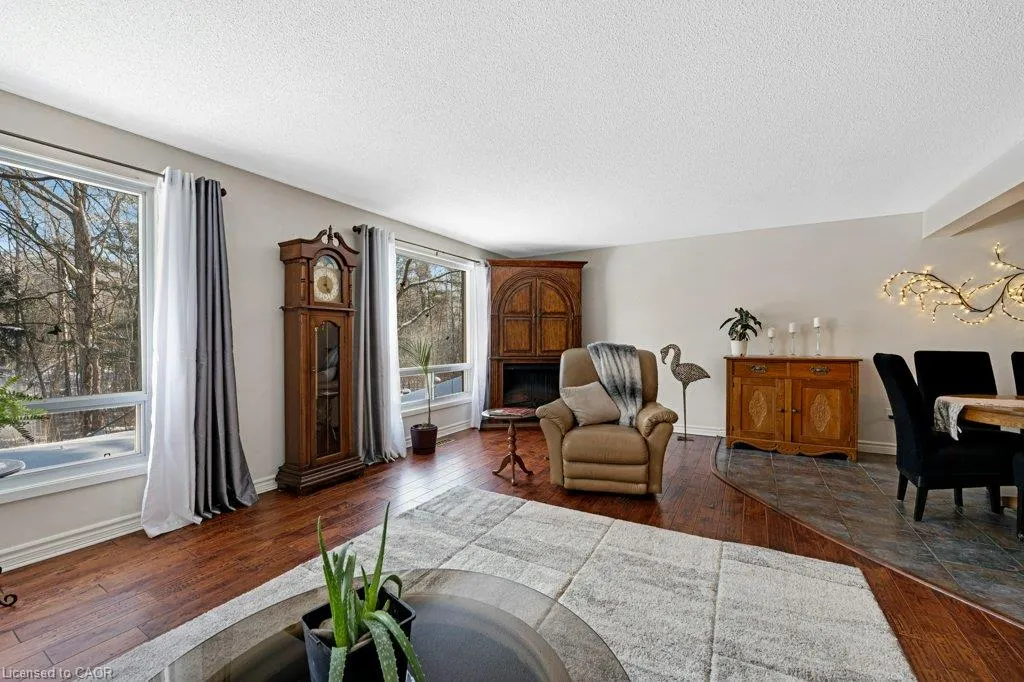 220 Salisbury Avenue #23