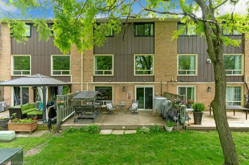 220 Salisbury Avenue #23