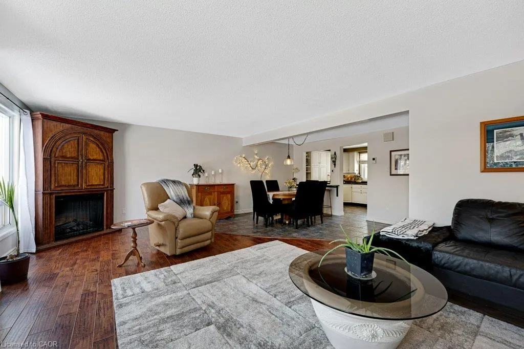 220 Salisbury Avenue #23