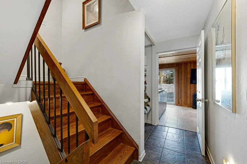 220 Salisbury Avenue #23
