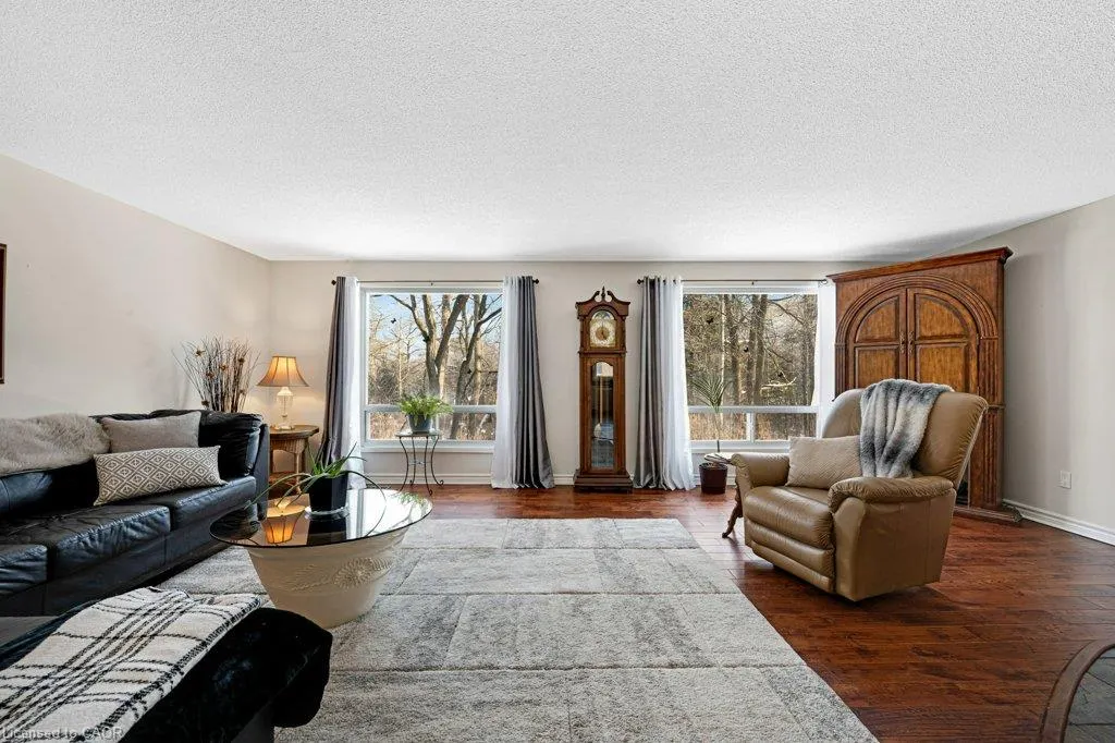 220 Salisbury Avenue #23