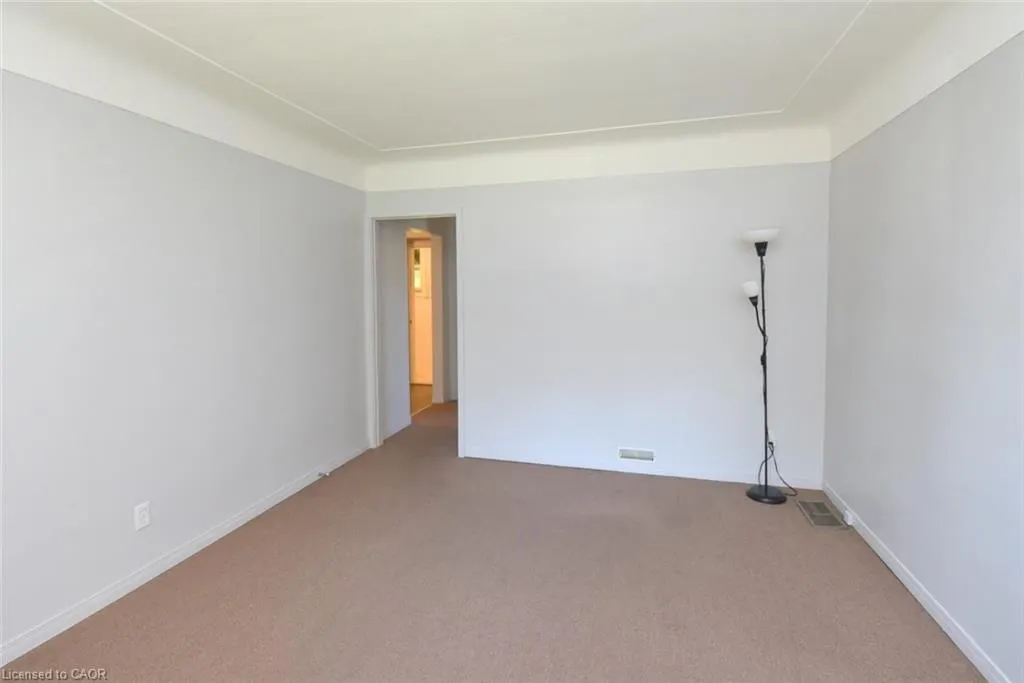 39 Chester Road