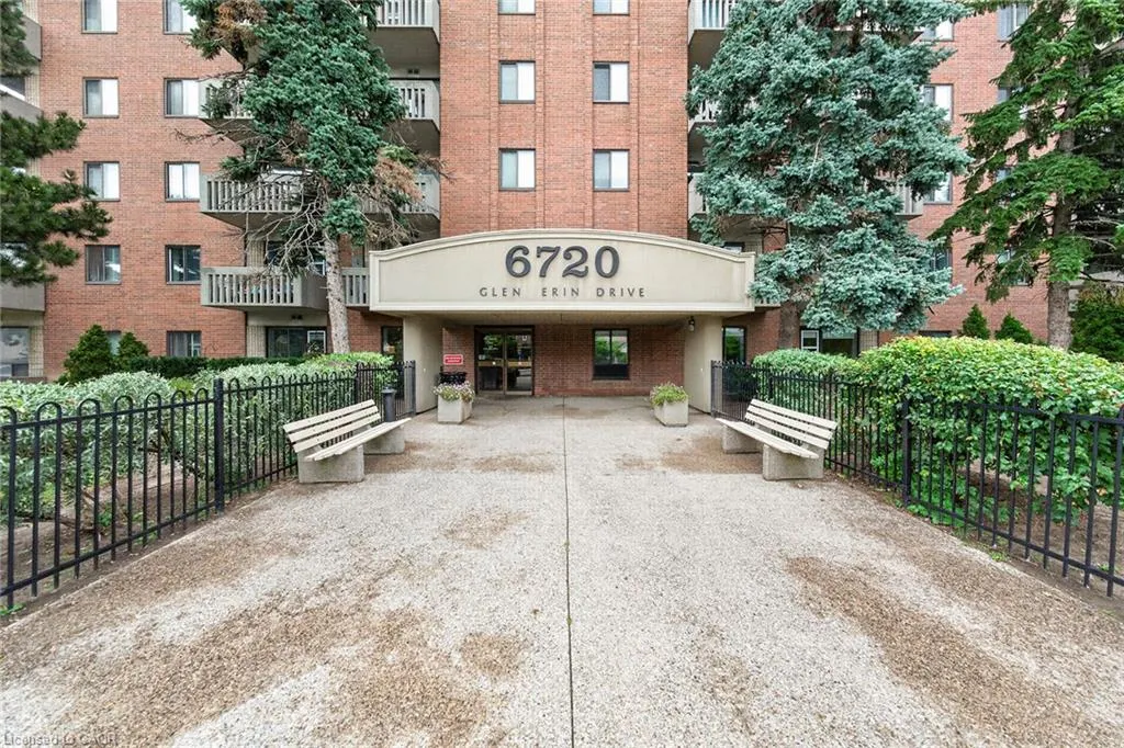 6720 Glen Erin Drive #404